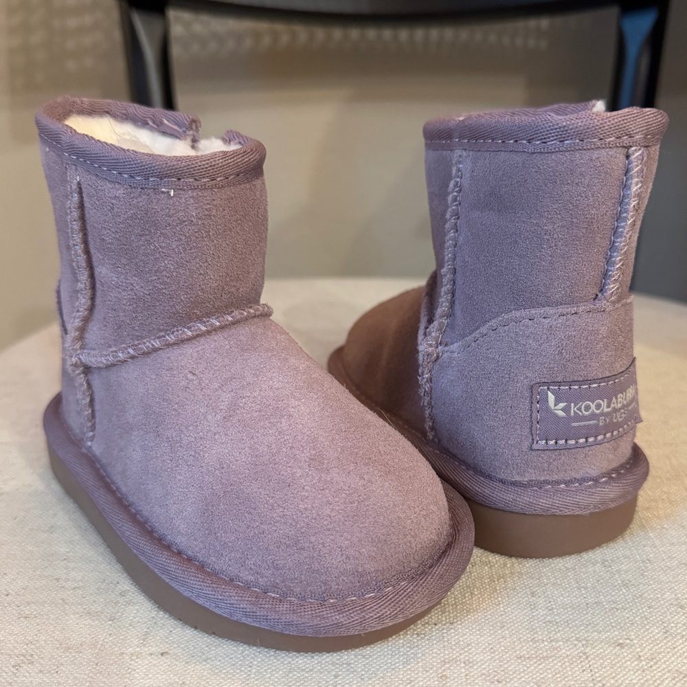 NWT! T Koola Mini Ugg Boots